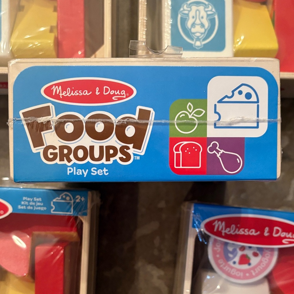 New lot/5 Melissa & Doug Wooden Toy food sets - Picture 5 of 5